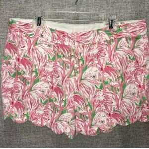 Lilly Pulitzer Buttercup Flamingo Print Scallop Hem Shorts Sz 4